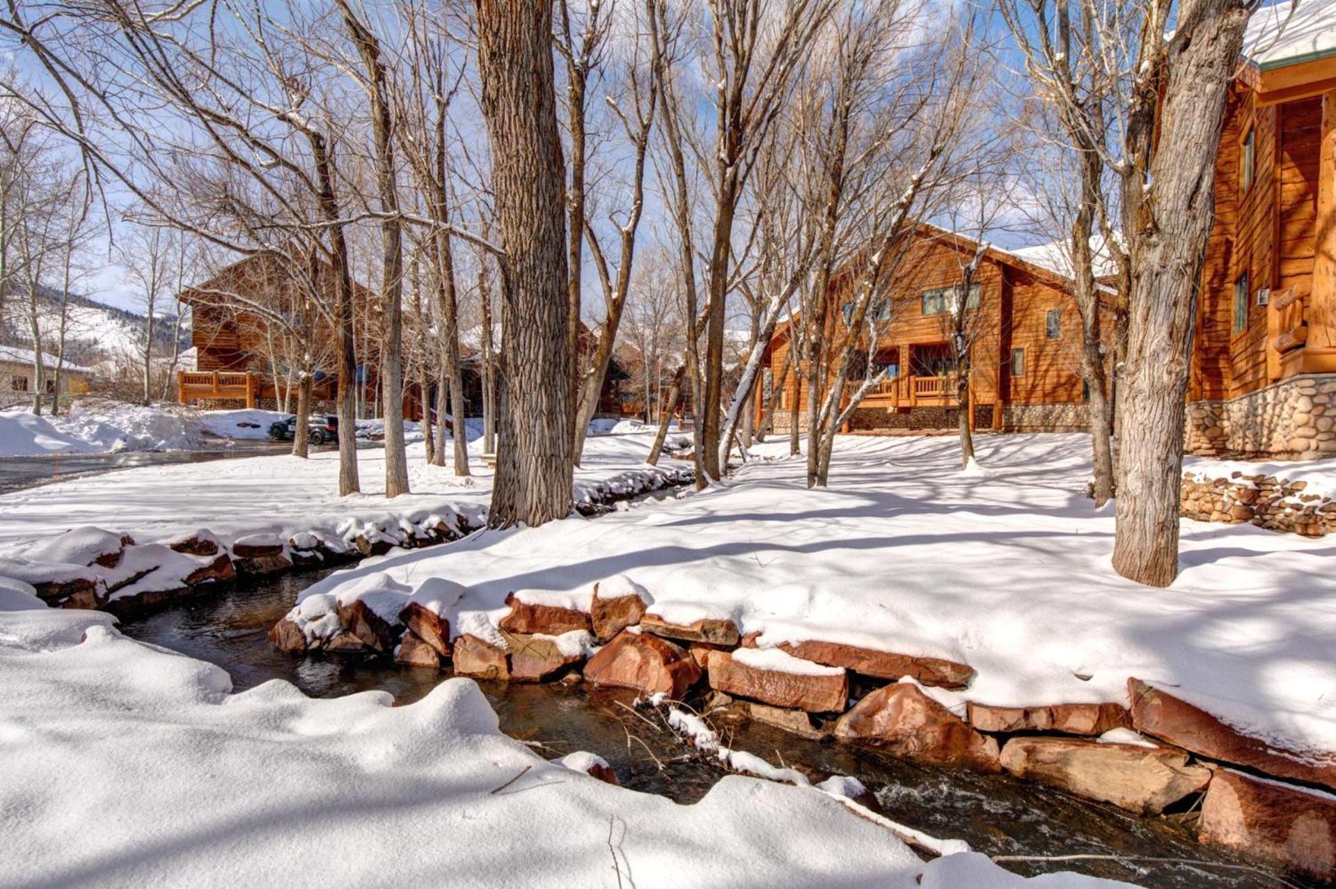 Kbm Resorts: Gas Fireplace Common Hot Tubs Near Canyons Village Park City Exterior photo